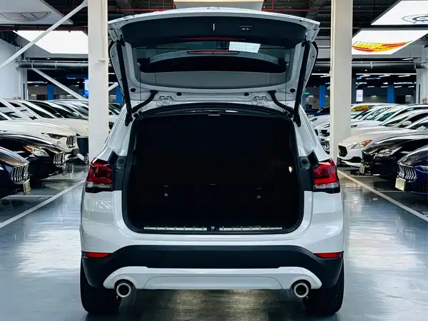 BMW X1 2022, фото 11
