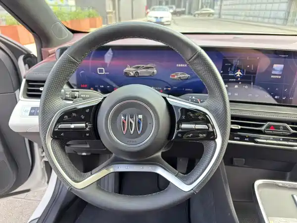 Buick LaCrosse 2024, фото 17