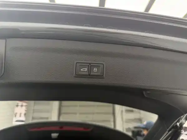 Audi Q3 2023, фото 15