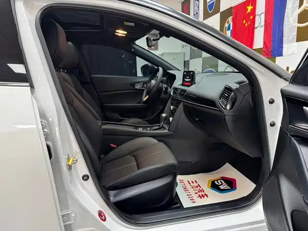 Mazda CX-4 2021, фото 10