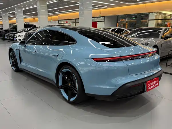 Porsche Taycan 2022, фото 4