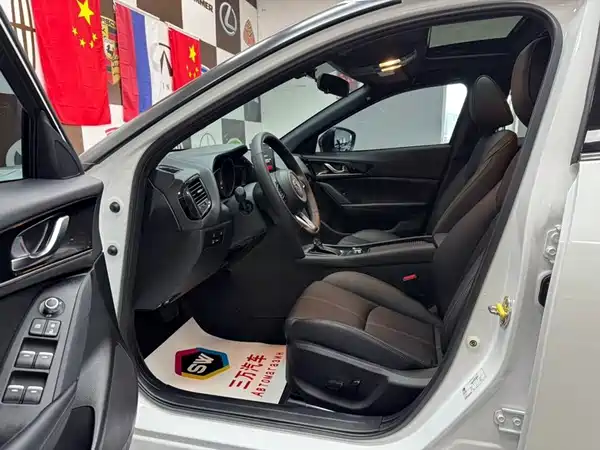 Mazda CX-4 2021, фото 7