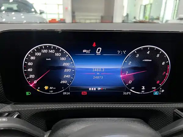 Mercedes-Benz A-Class 2023, фото 16