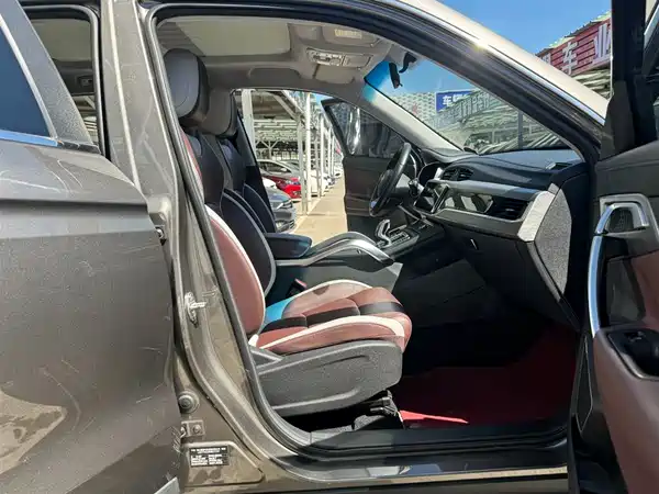 Geely Boyue 2022, фото 17