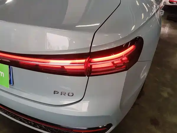 Volkswagen Passat 2025, фото 7