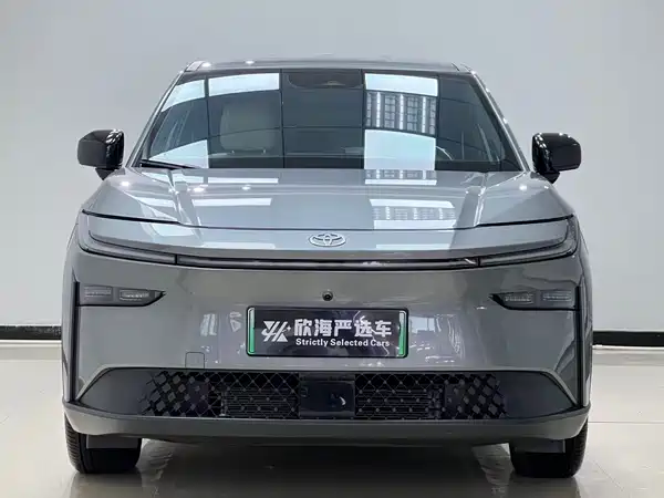 Toyota bZ3X 2025, фото 2