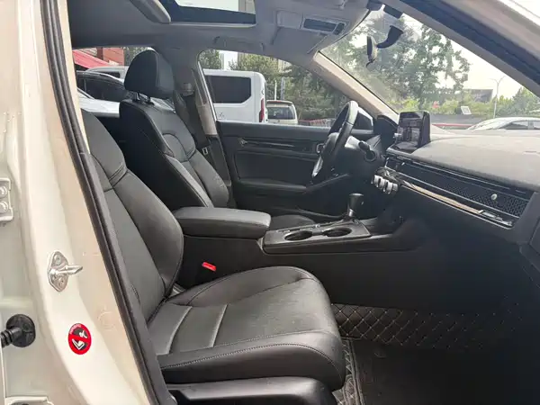 Honda Civic 2022, фото 14