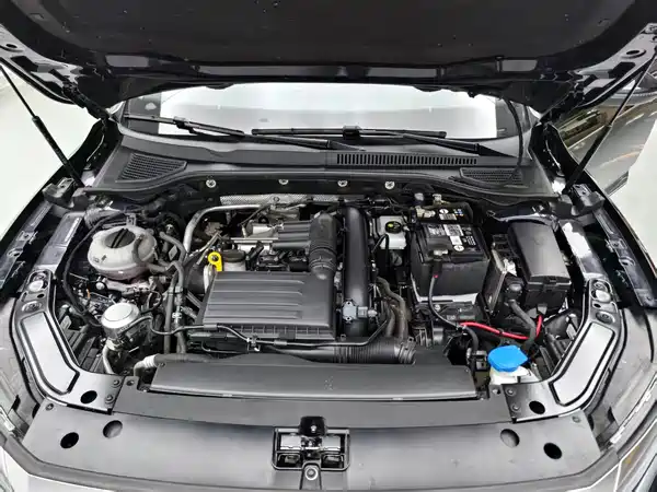 Volkswagen Passat 2022, фото 9
