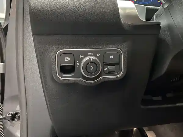 Mercedes-Benz GLB 2022, фото 5