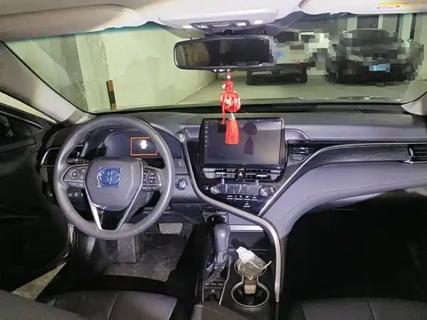 Toyota Camry 2021, фото 12