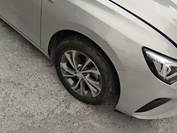 Buick Verano 2023, фото 10