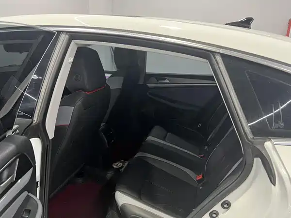 Volkswagen Lamando 2023, фото 8