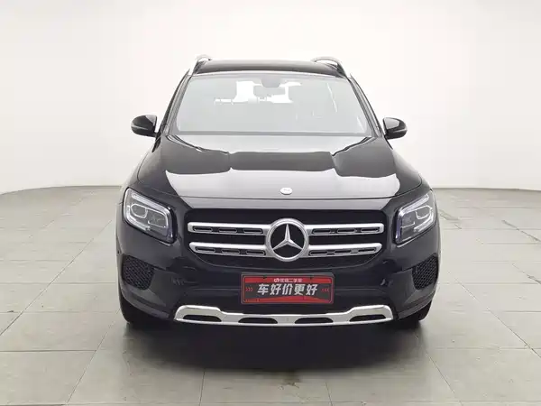 Mercedes-Benz GLB 2023, фото 3