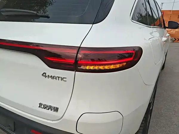 Mercedes-Benz EQC 2021, фото 7