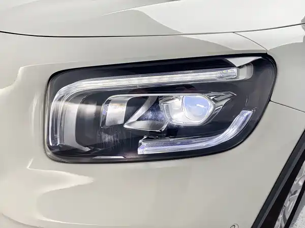 Mercedes-Benz GLB 2022, фото 12