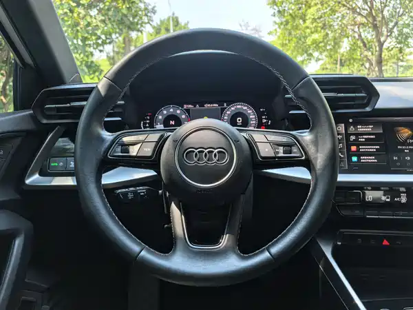 Audi A3 2023, фото 16