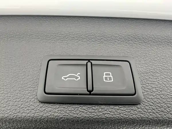 Audi Q3 2023, фото 17