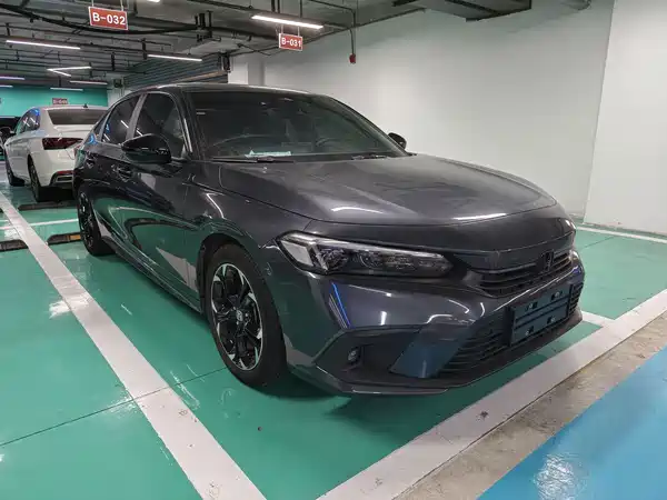 Honda Civic 2022, фото 3