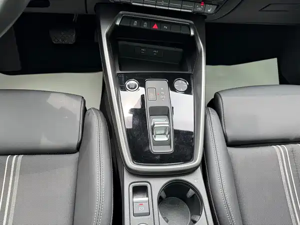 Audi A3 2022, фото 18