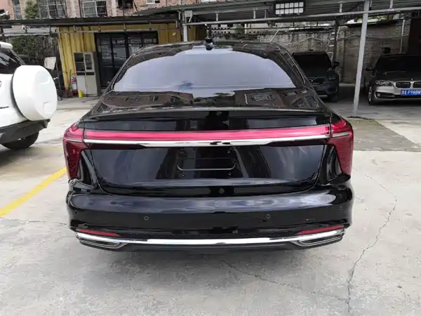 Hongqi H5 2024, фото 5