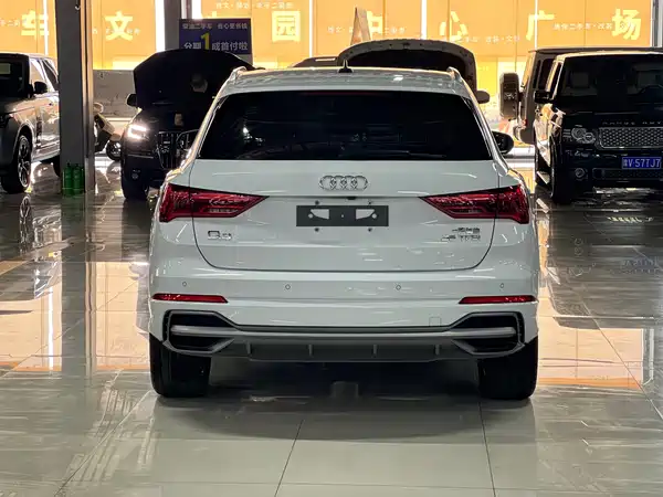 Audi Q3 2022, фото 9