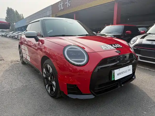 MINI JCW Electric 2025