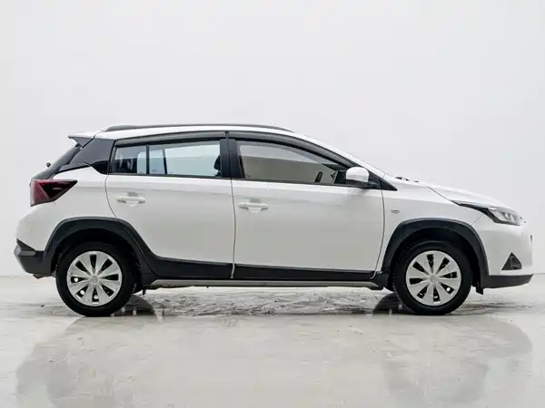 Toyota Yaris 2022, фото 28