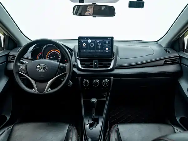 Toyota Yaris 2022, фото 16