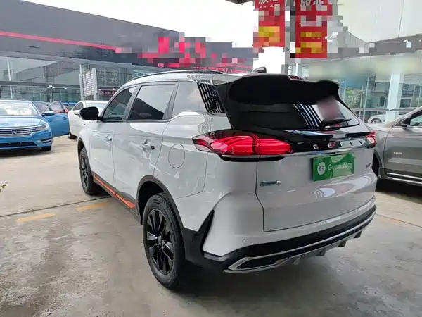 Geely Boyue 2022, фото 4