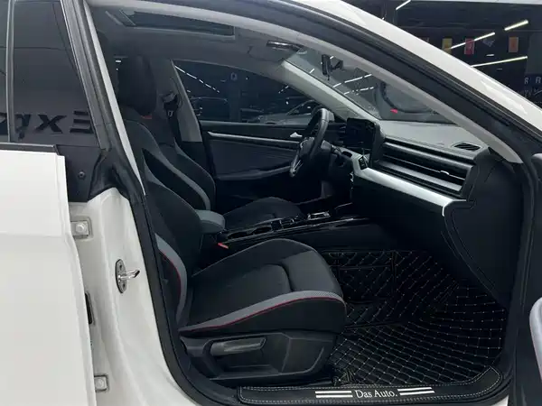 Volkswagen Lamando 2023, фото 17