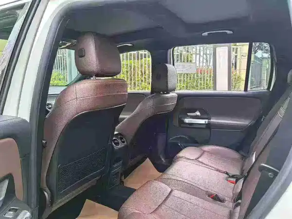 Mercedes-Benz GLB 2021, фото 6