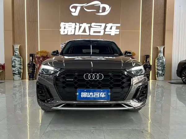 Audi Q5L 2022, фото 2