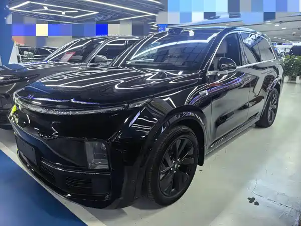 Li Auto L8 2023