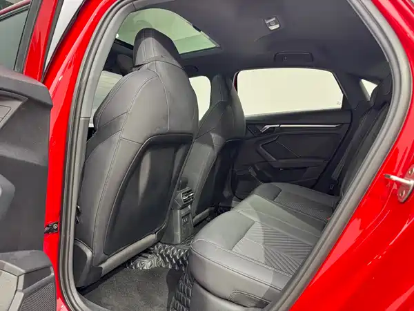 Audi A3 2022, фото 8