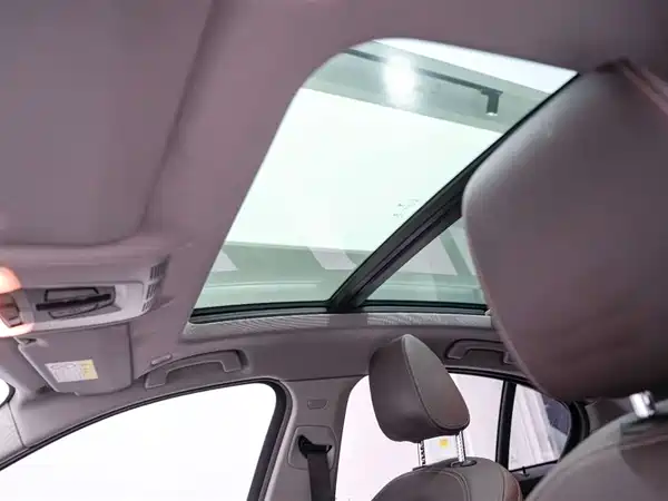 BMW 1 Series 2022, фото 27