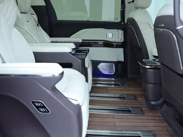 Hongqi HQ9 2023, фото 13
