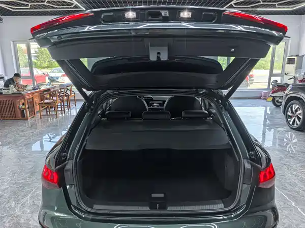 Audi A3 2023, фото 13