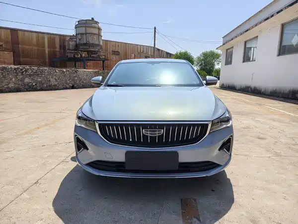 Geely Emgrand 2023, фото 2