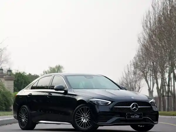 Mercedes-Benz C-Class 2024, фото 2