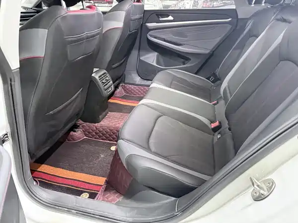 Volkswagen Lamando 2023, фото 14
