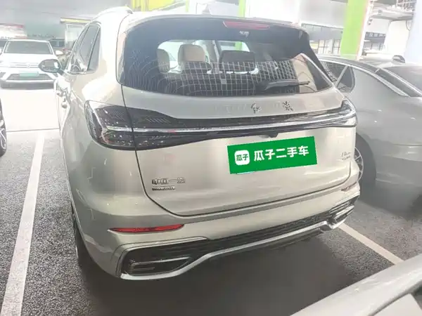 Hongqi HS5 2023, фото 6