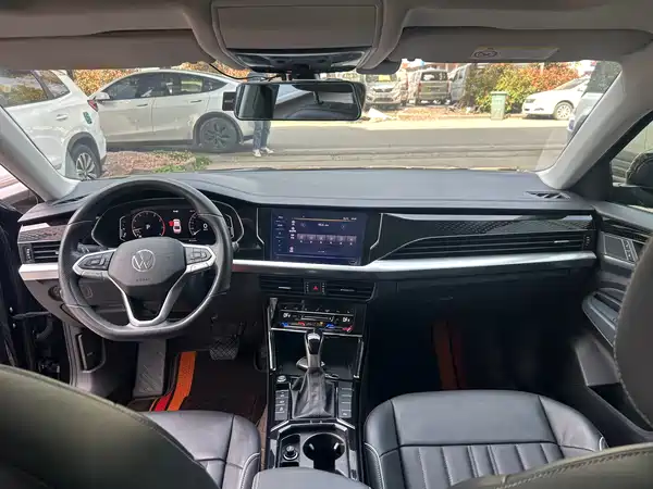 Volkswagen Passat 2022, фото 7