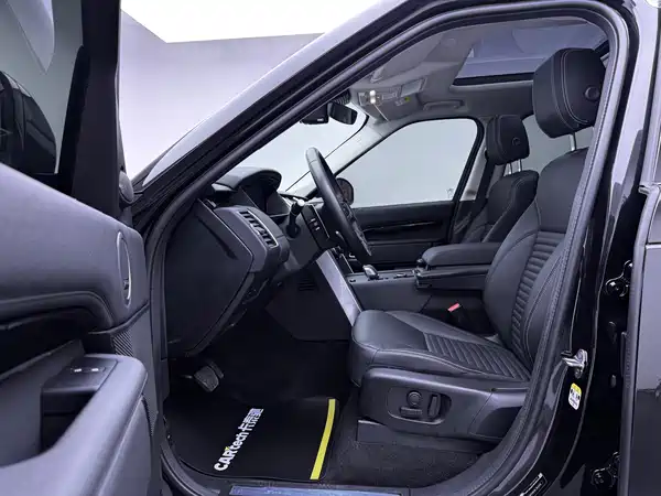 Land Rover Discovery 2024, фото 13