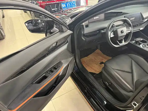 Changan UNI-V 2022, фото 6