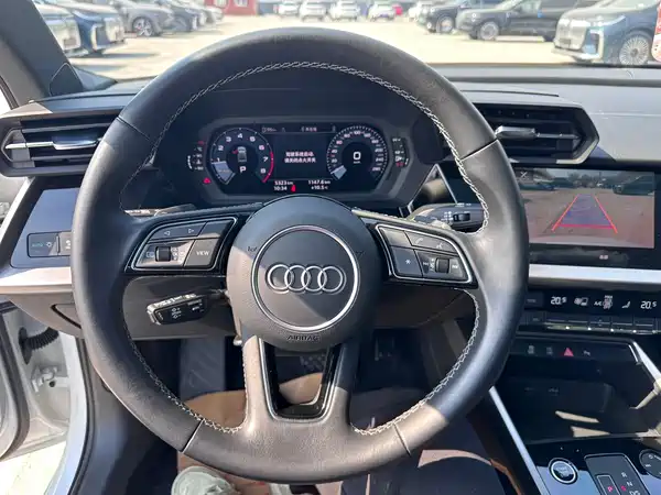 Audi A3 2023, фото 8