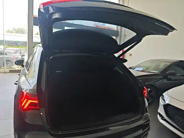 Audi Q3 2022, фото 18
