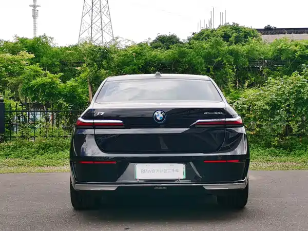 BMW i7 2023, фото 5