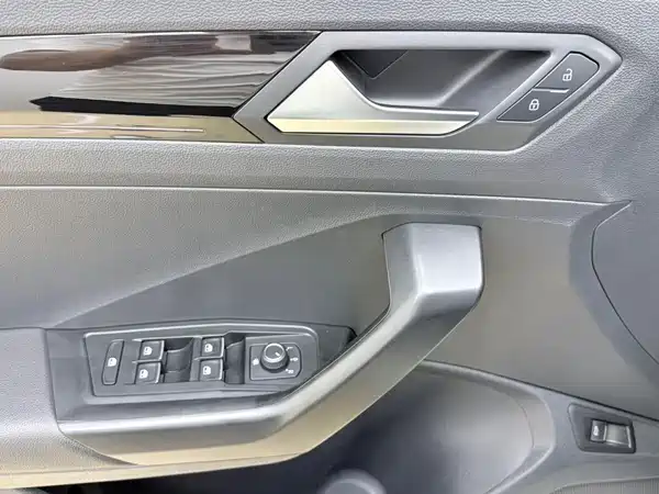 Volkswagen T-ROC 2022, фото 10