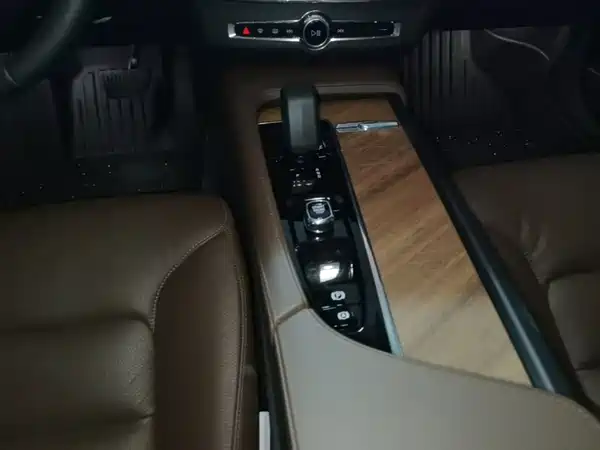 Volvo S90 2024, фото 13