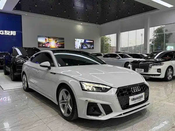 Audi A5 2022, фото 3